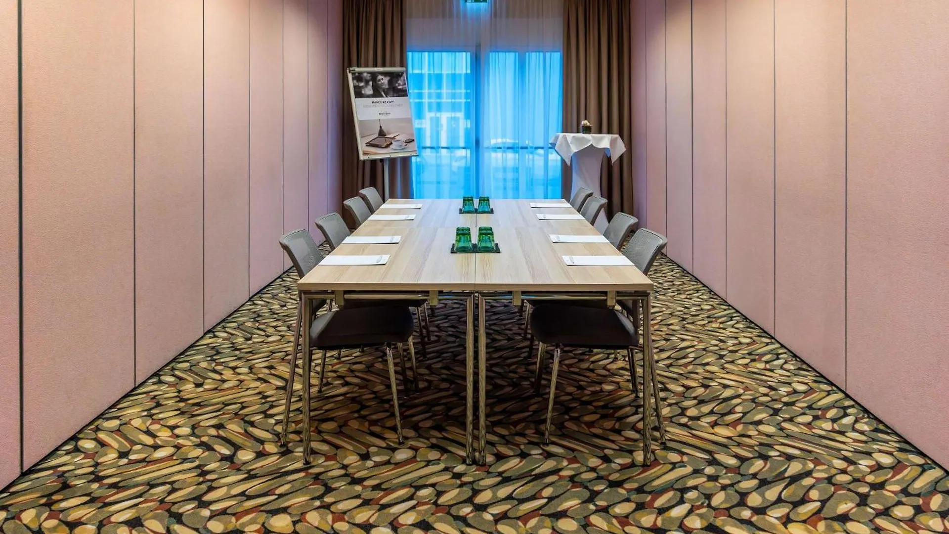 Mercure Salzburg City 4*,