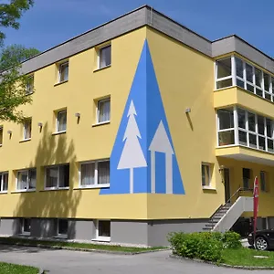 Eduard-heinrich-haus, Albergue